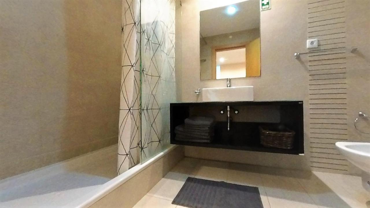 Apartamentos Turisticos Rocha Tower 13C Portimao Exterior photo