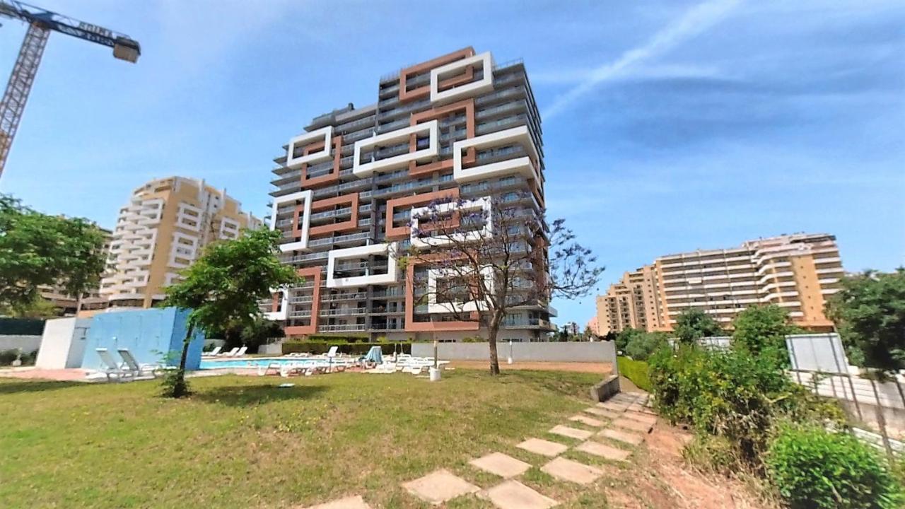 Apartamentos Turisticos Rocha Tower 13C Portimao Exterior photo